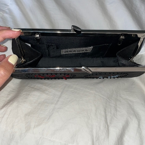 Rachel Clutch - Picture 3 of 5